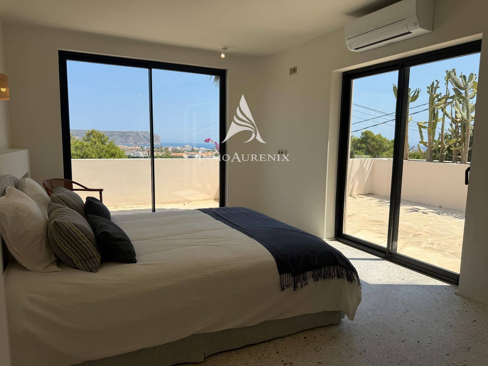 7 slaapkamer Villa te koop in Javea / Xabia met zwembad garage - € 2.900.000 (Ref: 9948945)