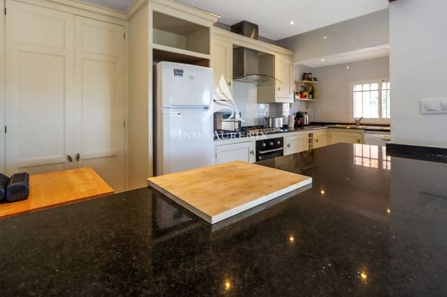 5 quarto Moradia para venda em Javea / Xàbia com piscina garagem - 595 000 € (Ref: 9968879)