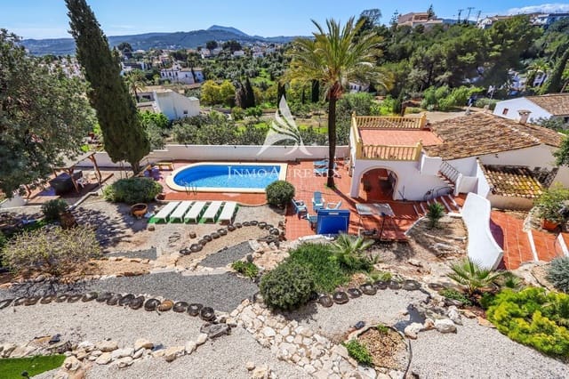 5 quarto Moradia para venda em Javea / Xàbia com piscina garagem - 595 000 € (Ref: 9968879)
