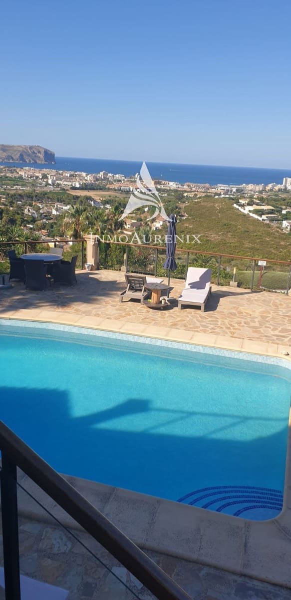 7 Zimmer Villa zu verkaufen in Javea / Xabia mit Pool - 1.685.000 € (Ref: 9983953)