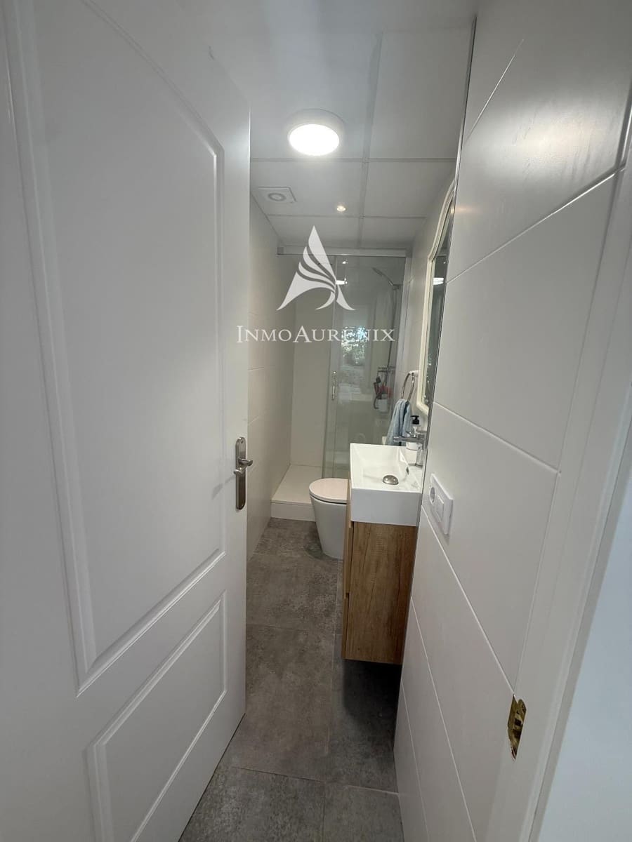 Piso de 4 habitaciones en Arenal en venta con piscina garaje - 720.000 € (Ref: 9996506)