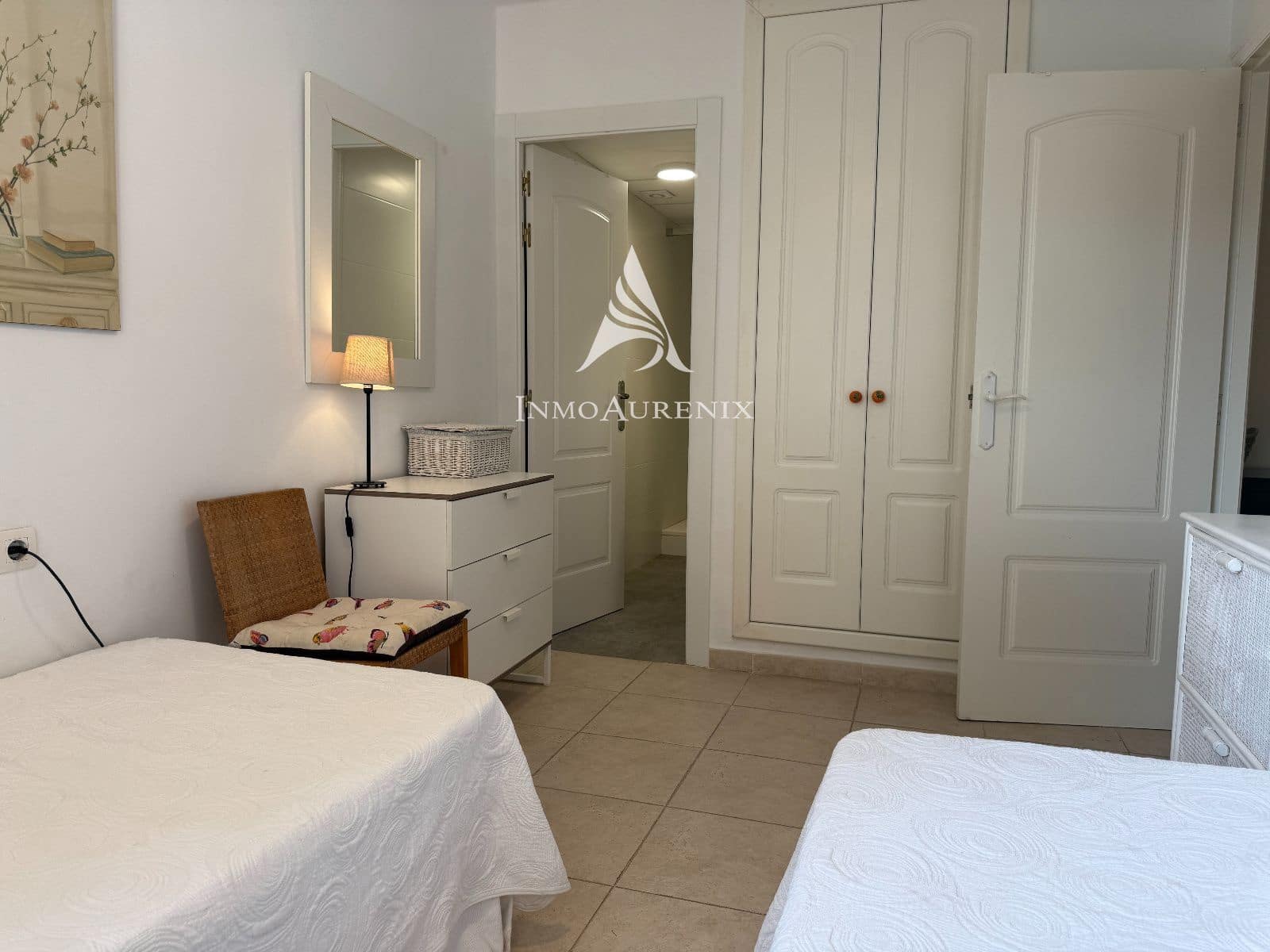 Piso de 4 habitaciones en Arenal en venta con piscina garaje - 720.000 € (Ref: 9996506)
