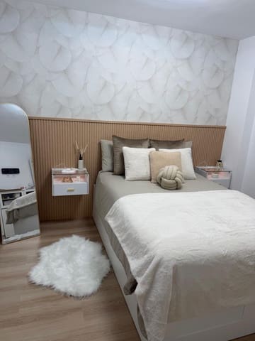 3 bedroom Flat for sale in Camino de Suarez, Málaga city - € 299,000 (Ref: 9920693)