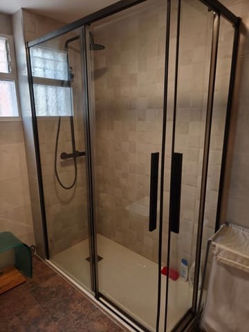 3 bedroom Flat for sale in Camino de Suarez, Málaga city - € 299,000 (Ref: 9920693)