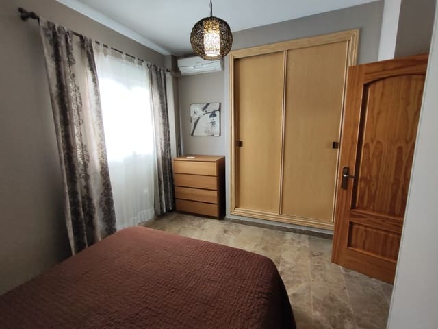 2 makuuhuone Asunto myytävänä paikassa Capuchinos, Málaga kaupunki - 279 000 € (Ref: 9920888)