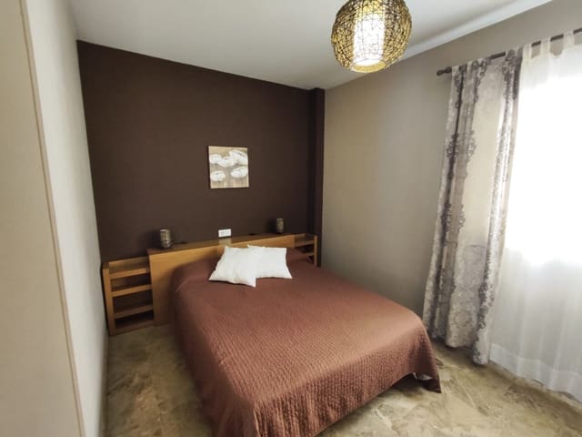 2 makuuhuone Asunto myytävänä paikassa Capuchinos, Málaga kaupunki - 279 000 € (Ref: 9920888)