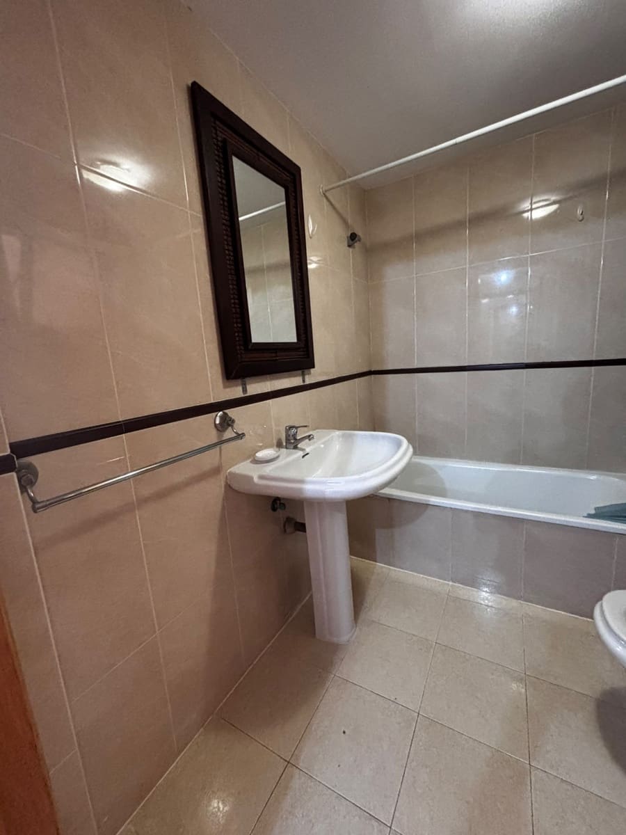 Piso de 3 habitaciones en Málaga ciudad en alquiler con piscina garaje - 1.950 € (Ref: 9925196)