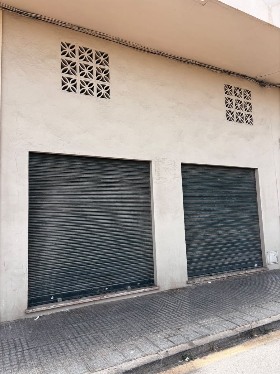 Local en Málaga ciudad en venta con garaje - 357.500 € (Ref: 9927893)