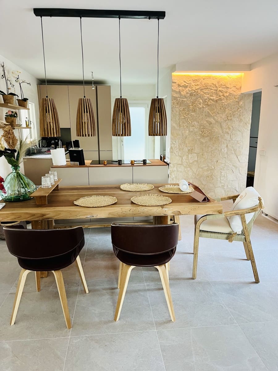 2 bedroom Flat for rent in El Toro / Port Adriano - € 2,400 (Ref: 9839956)