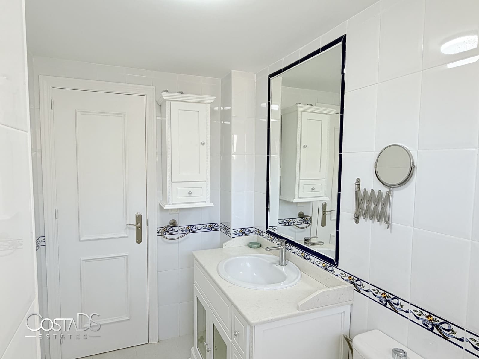 3 bedroom Apartment for sale in Riviera del Sol with pool garage - € 295,000 (Ref: 9838611)