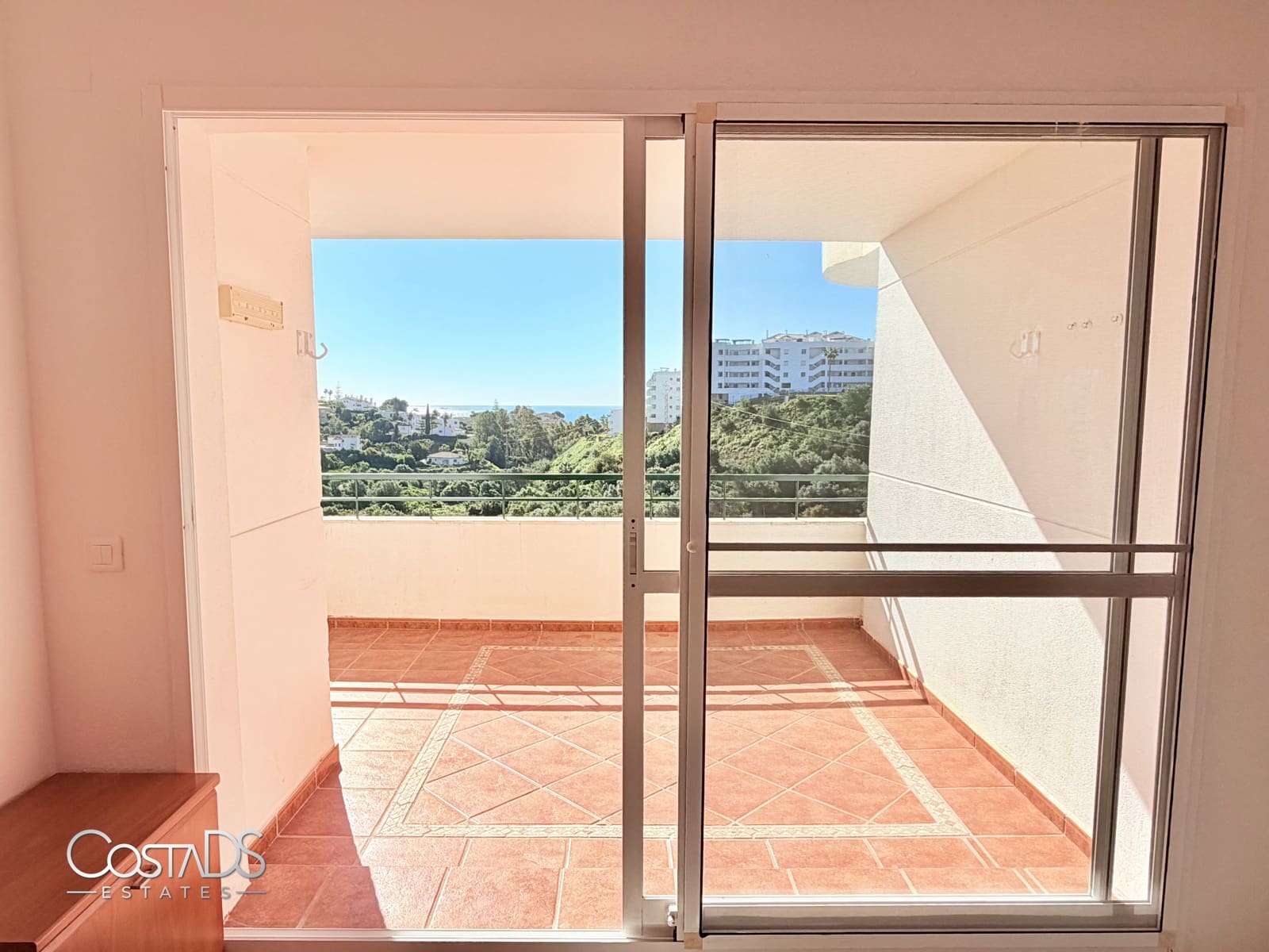 3 bedroom Apartment for sale in Riviera del Sol with pool garage - € 295,000 (Ref: 9838611)