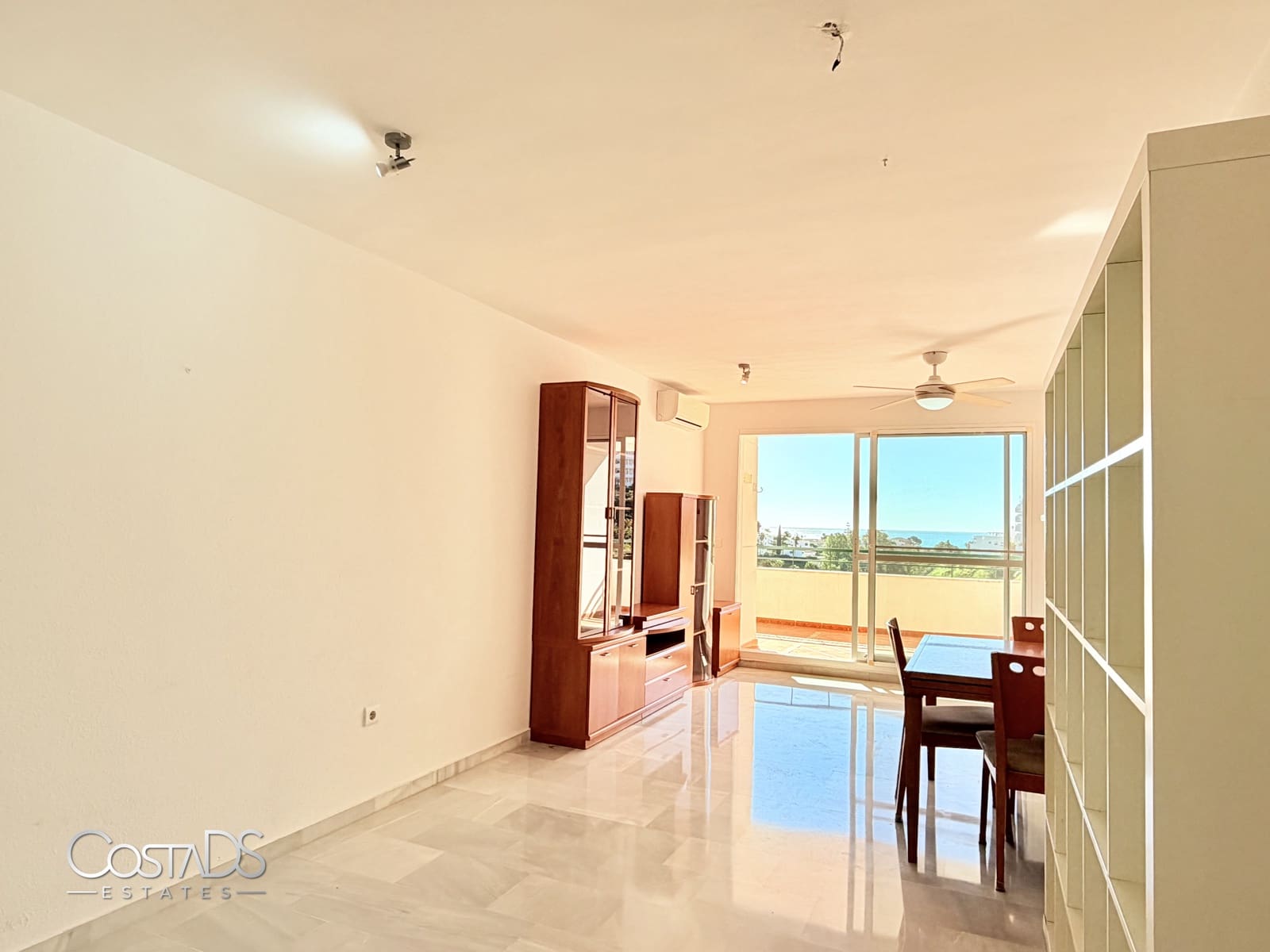 3 bedroom Apartment for sale in Riviera del Sol with pool garage - € 295,000 (Ref: 9838611)