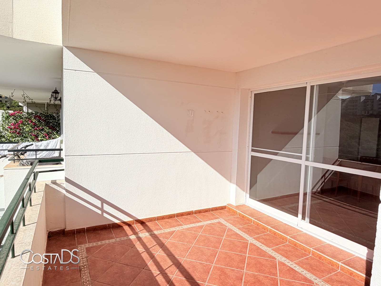 3 bedroom Apartment for sale in Riviera del Sol with pool garage - € 295,000 (Ref: 9838611)