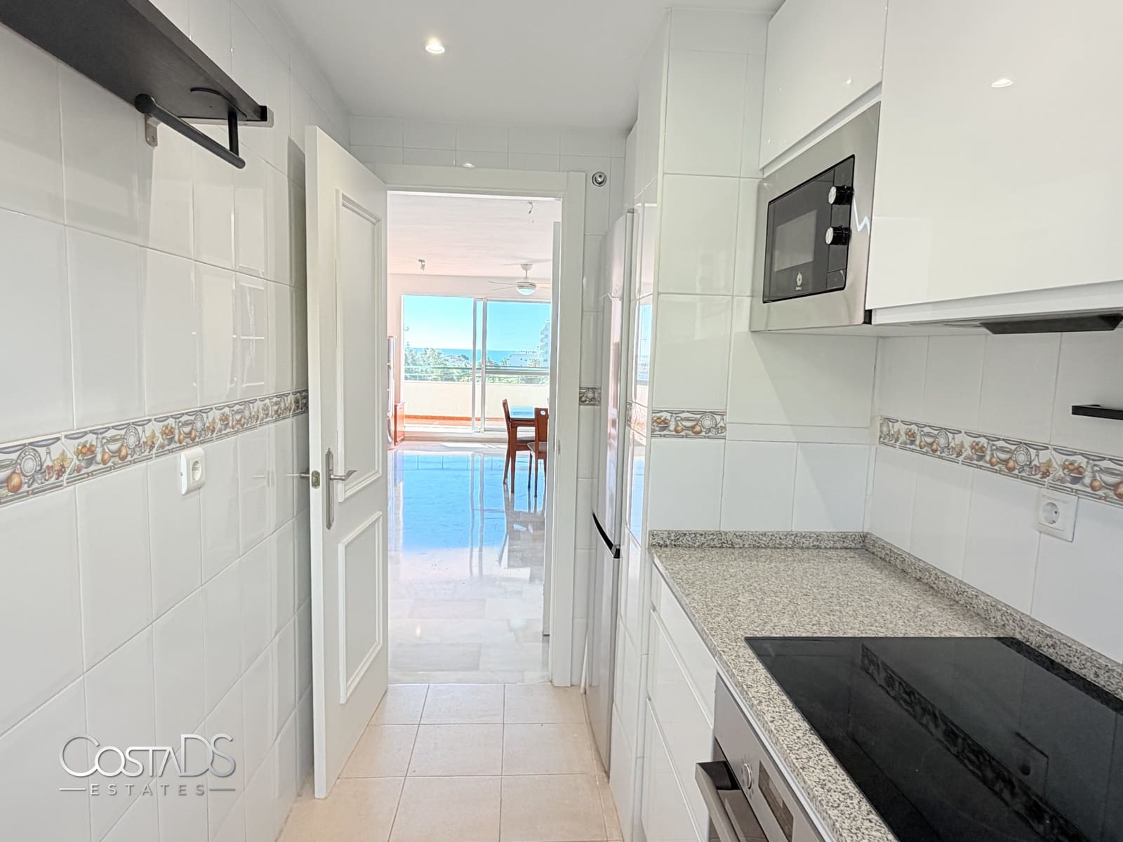 3 bedroom Apartment for sale in Riviera del Sol with pool garage - € 295,000 (Ref: 9838611)