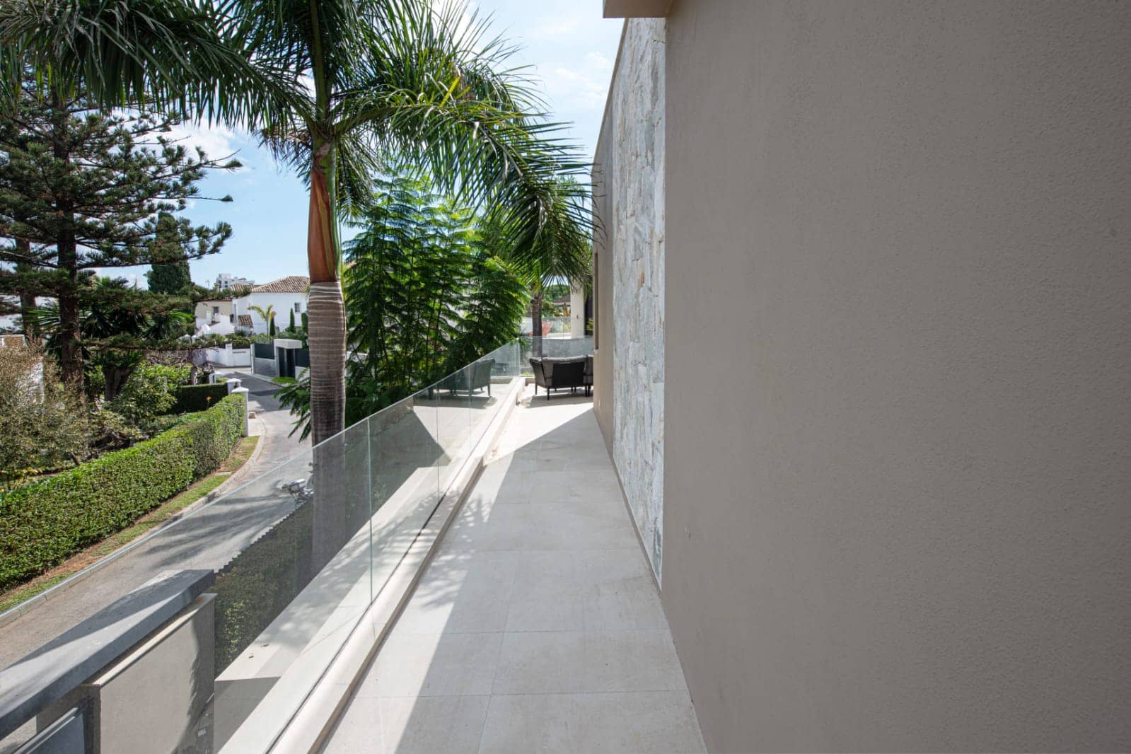 5 bedroom Villa for sale in Golden Mile with pool garage - € 5,450,000 (Ref: 9844440)