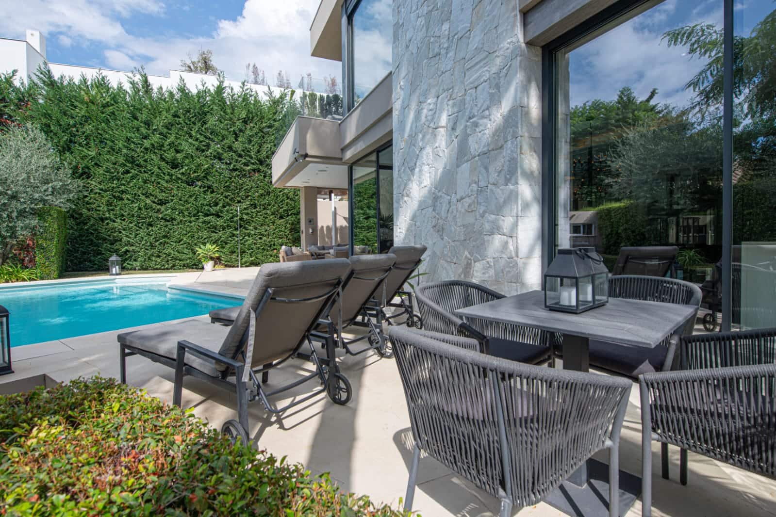 5 bedroom Villa for sale in Golden Mile with pool garage - € 5,450,000 (Ref: 9844440)