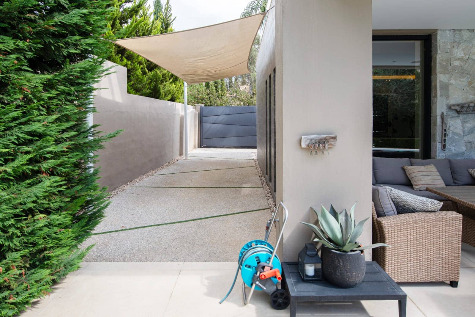 5 bedroom Villa for sale in Golden Mile with pool garage - € 5,450,000 (Ref: 9844440)