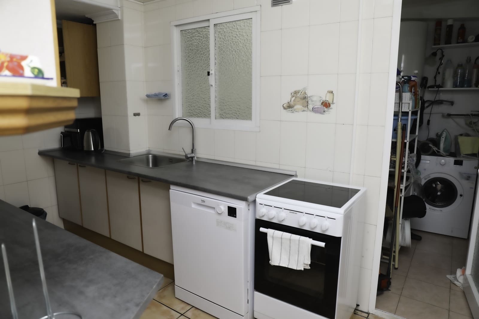 4 bedroom Apartment for sale in Fuengirola with pool - € 389,000 (Ref: 9844600)
