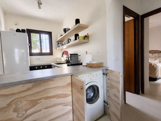 2 soveværelse Lejlighed til salg i Torreblanca, Fuengirola med swimmingpool - € 279.000 (Ref: 9848897)