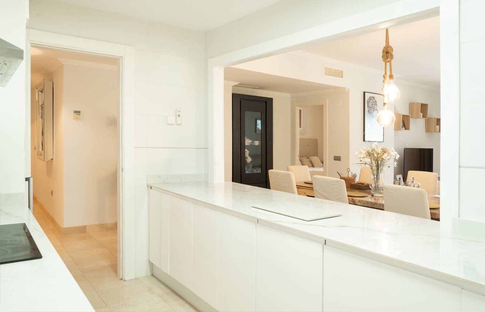 3 quarto Apartamento para venda em Benahavis com piscina garagem - 620 000 € (Ref: 10033565)