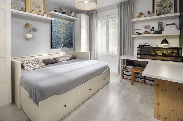 2 Zimmer Apartment zu verkaufen in Benalmádena mit Pool Garage - 490.000 € (Ref: 10033569)