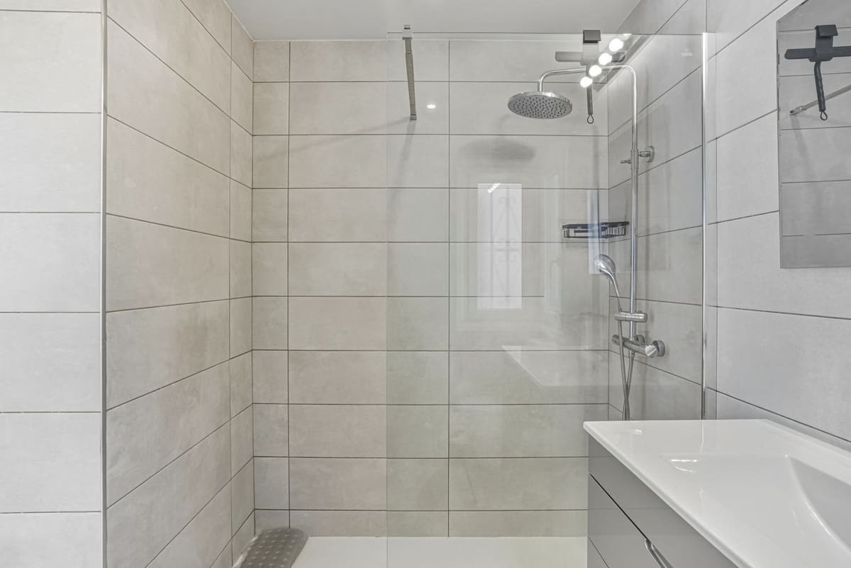 3 Zimmer Haus zu verkaufen in Calahonda mit Pool Garage - 495.000 € (Ref: 10033570)