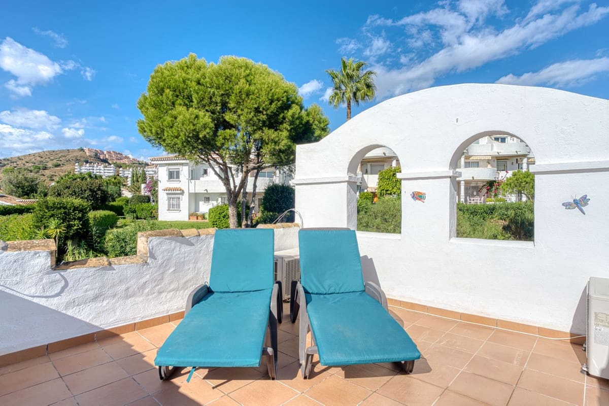 3 Zimmer Haus zu verkaufen in Calahonda mit Pool Garage - 495.000 € (Ref: 10033570)