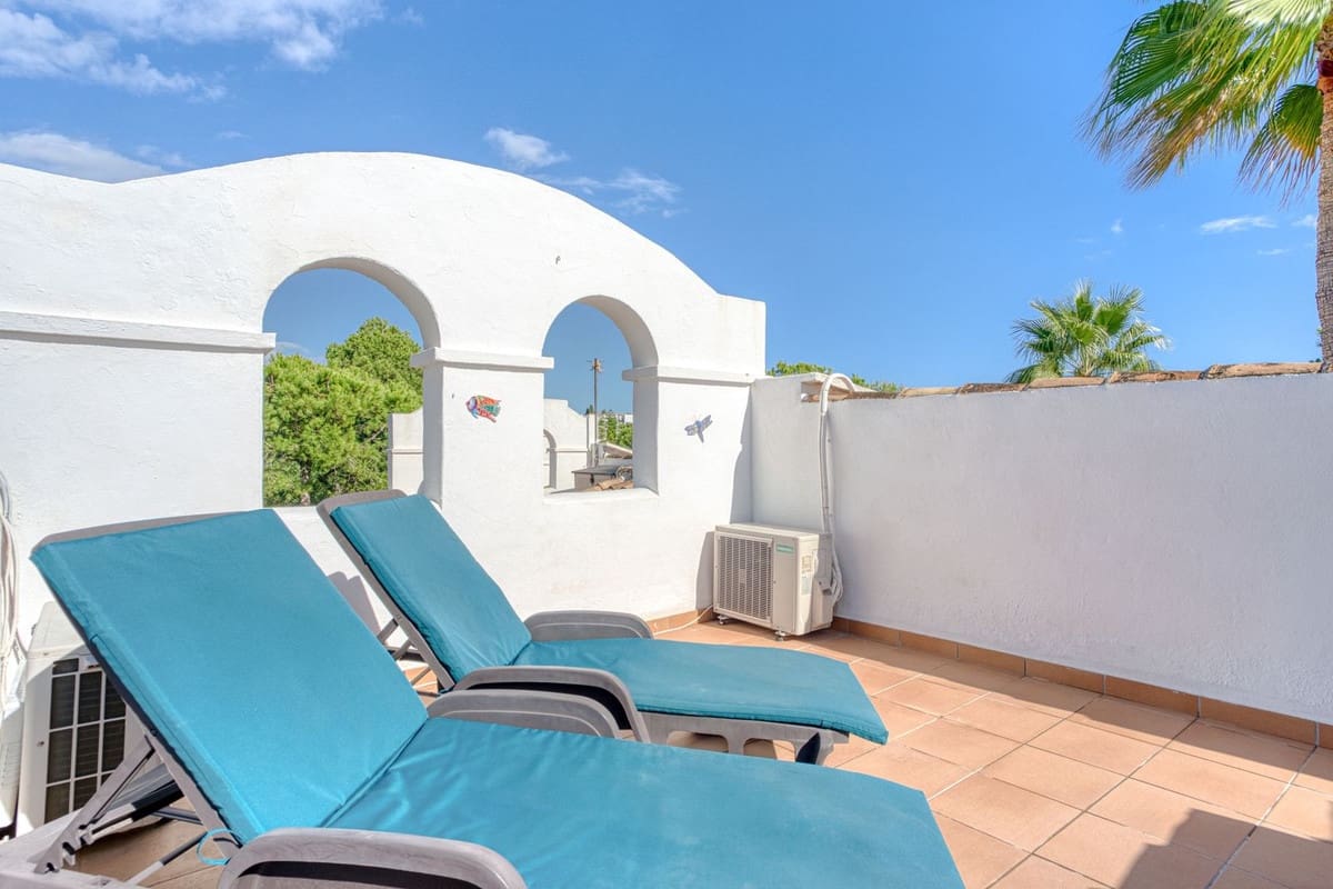 3 Zimmer Haus zu verkaufen in Calahonda mit Pool Garage - 495.000 € (Ref: 10033570)