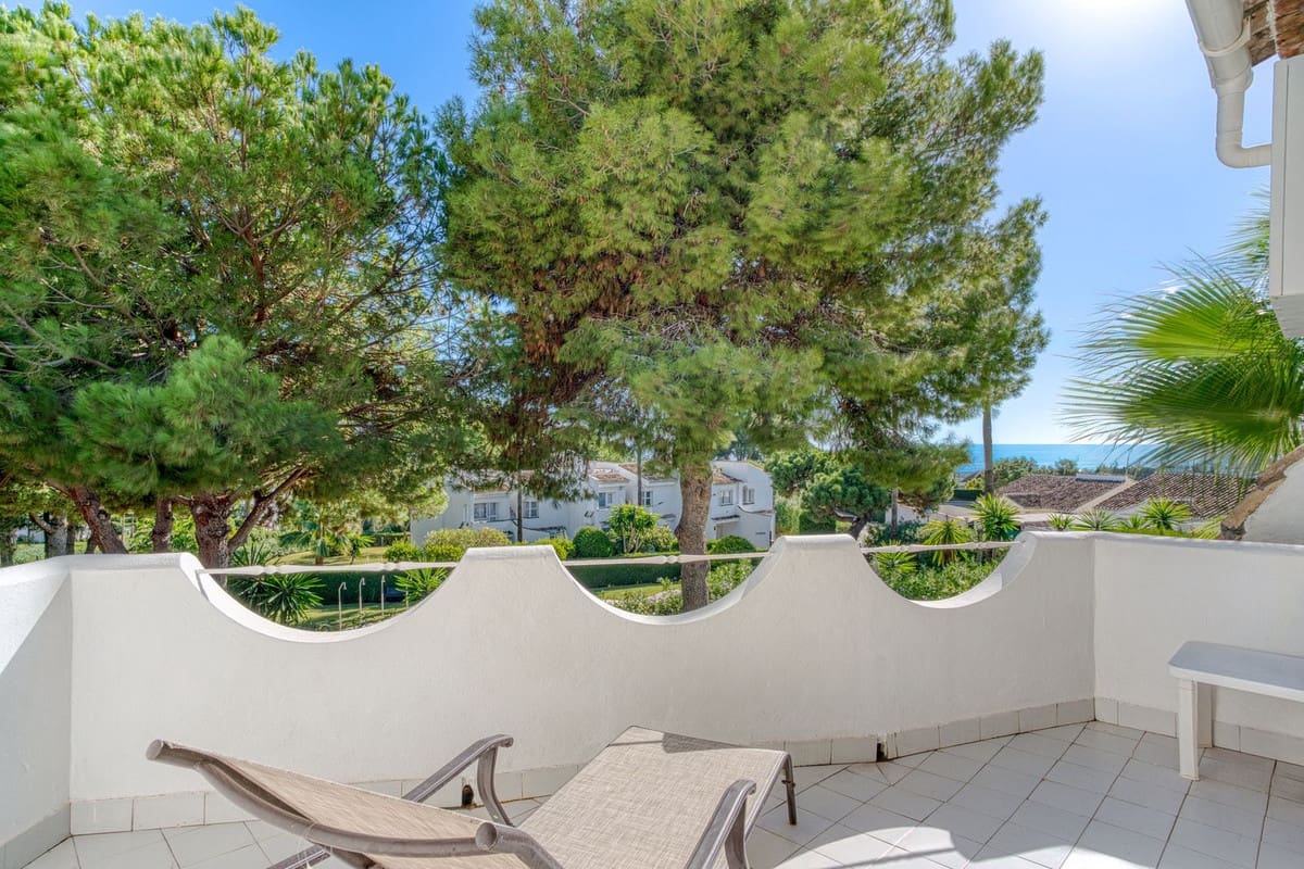 3 Zimmer Haus zu verkaufen in Calahonda mit Pool Garage - 495.000 € (Ref: 10033570)