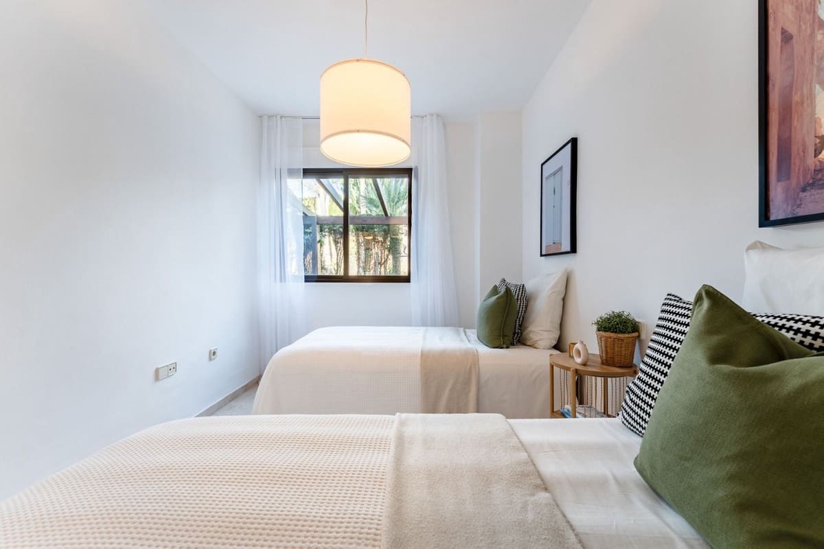 3 slaapkamer Appartement te koop in Costalita met zwembad garage - € 436.000 (Ref: 10033572)