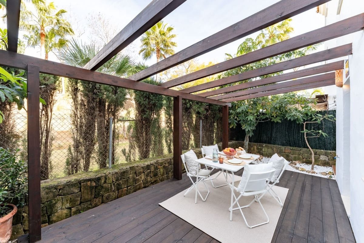 3 slaapkamer Appartement te koop in Costalita met zwembad garage - € 436.000 (Ref: 10033572)