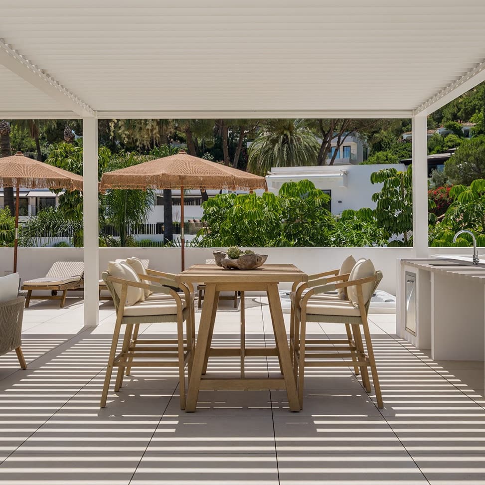 4 sypialnia Willa na sprzedaż w Marbella z basenem garażem - 4 995 000 € (Ref: 10033574)