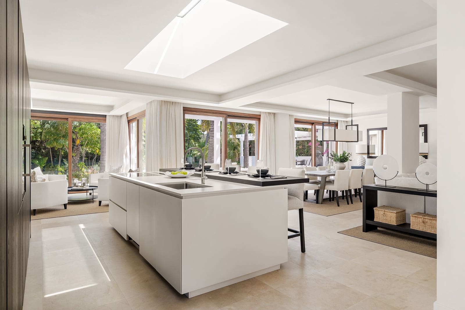 4 sypialnia Willa na sprzedaż w Marbella z basenem garażem - 4 995 000 € (Ref: 10033574)
