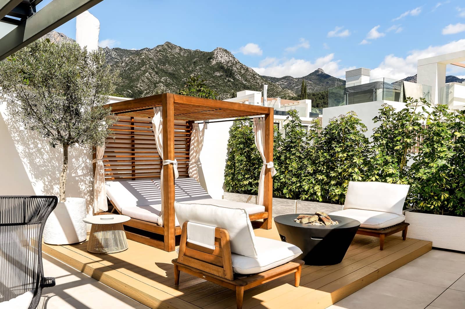 4 soveværelse Villa til salg i Marbella med swimmingpool garage - € 3.500.000 (Ref: 10033575)