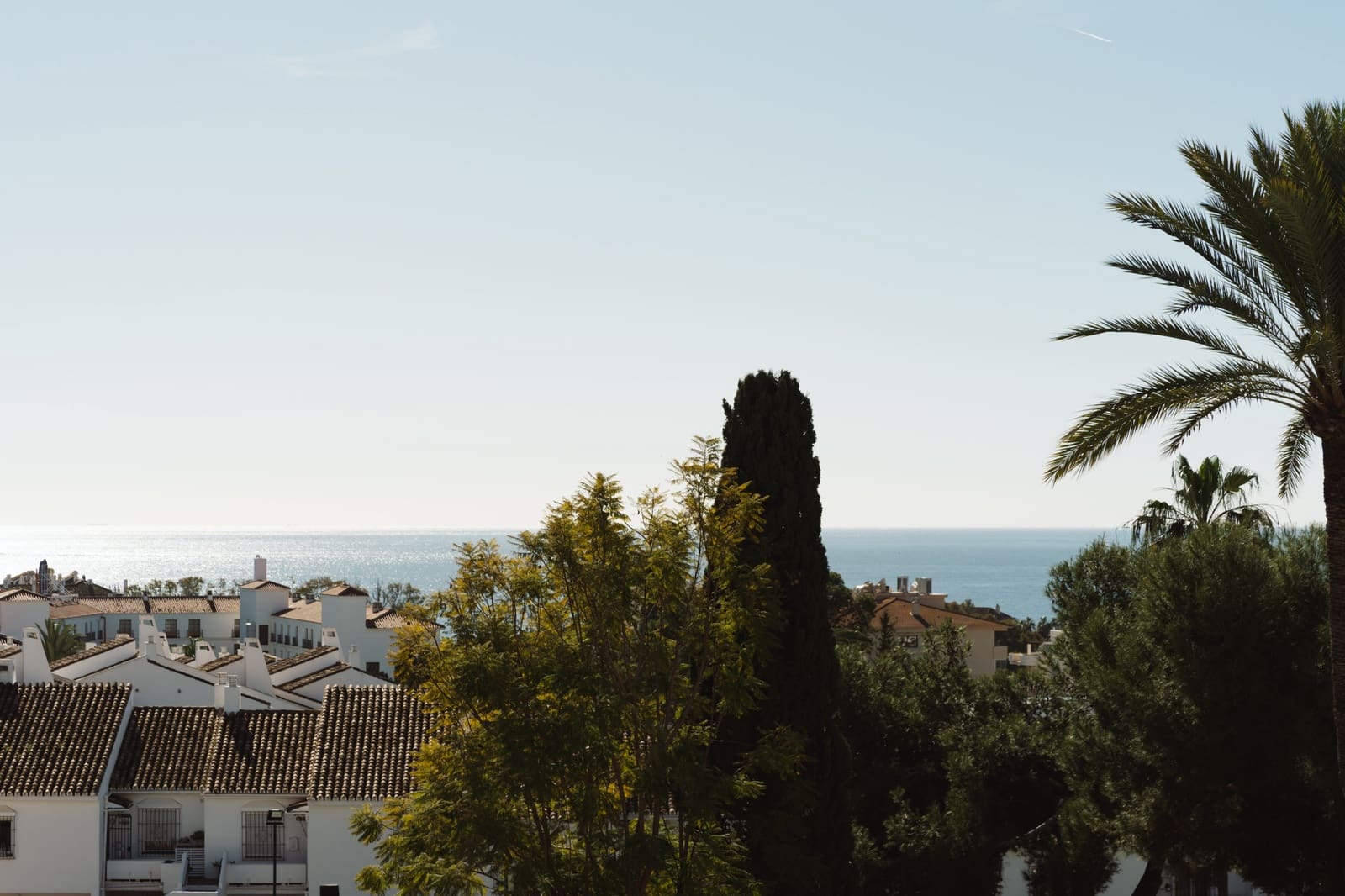 2 bedroom Apartment for sale in Nueva Andalucia with pool garage - € 795,000 (Ref: 10044647)