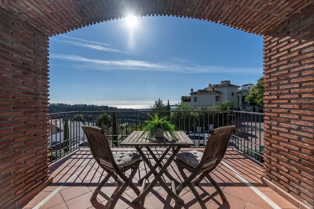 2 slaapkamer Appartement te koop in Benahavís - € 449.995 (Ref: 10044654)