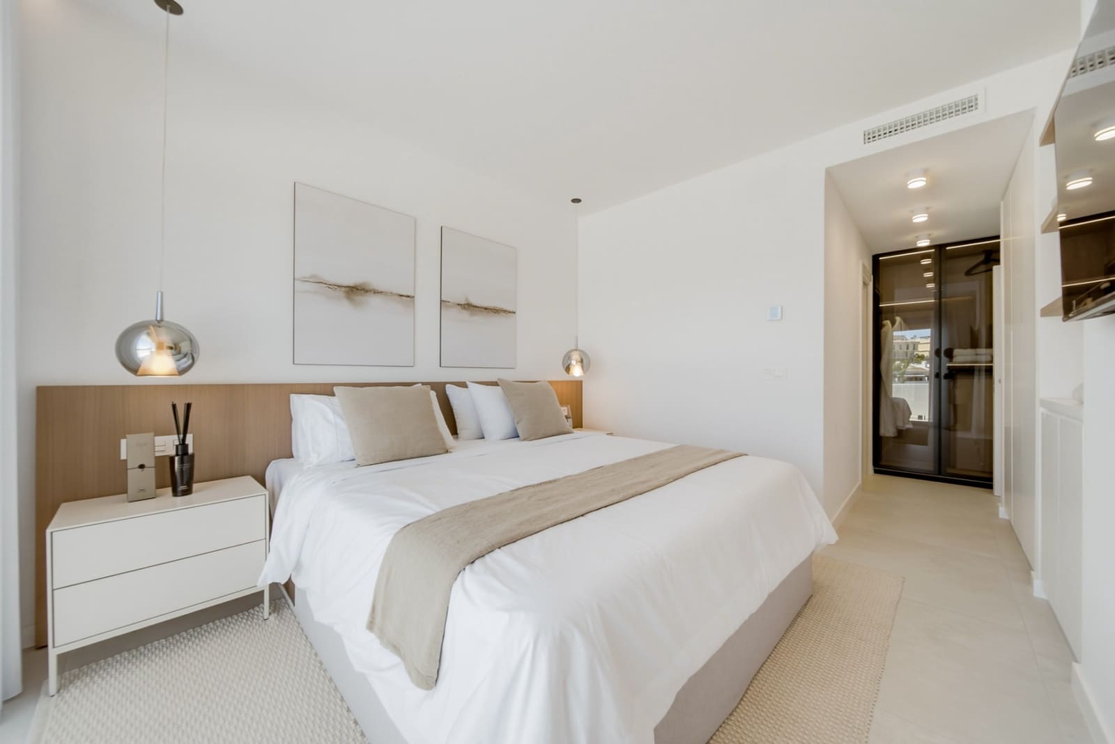 2 sypialnia Penthouse na sprzedaż w Marbella z basenem garażem - 945 000 € (Ref: 10044656)