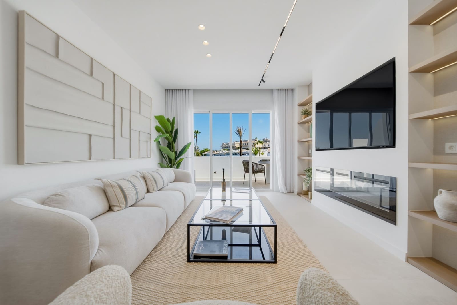 2 sypialnia Penthouse na sprzedaż w Marbella z basenem garażem - 945 000 € (Ref: 10044656)