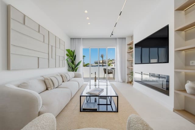 2 quarto Penthouse para venda em Aloha Golf, Marbella com piscina garagem - 945 000 € (Ref: 10044656)