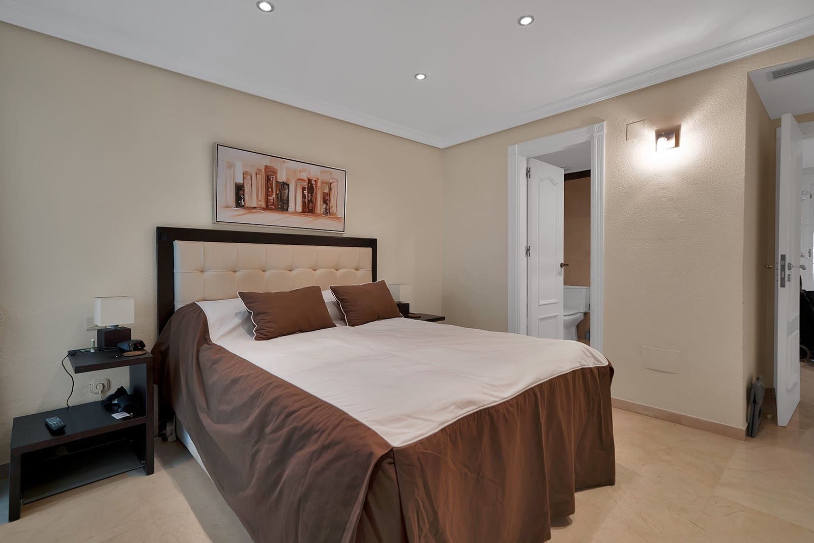 2 slaapkamer Appartement te koop in Estepona met zwembad garage - € 625.000 (Ref: 10044659)
