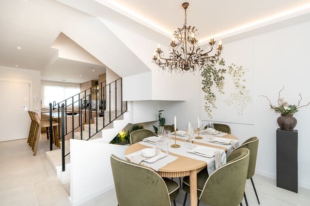 4 quarto Casa em Banda para venda em Aloha Golf, Marbella com piscina garagem - 895 000 € (Ref: 10044663)