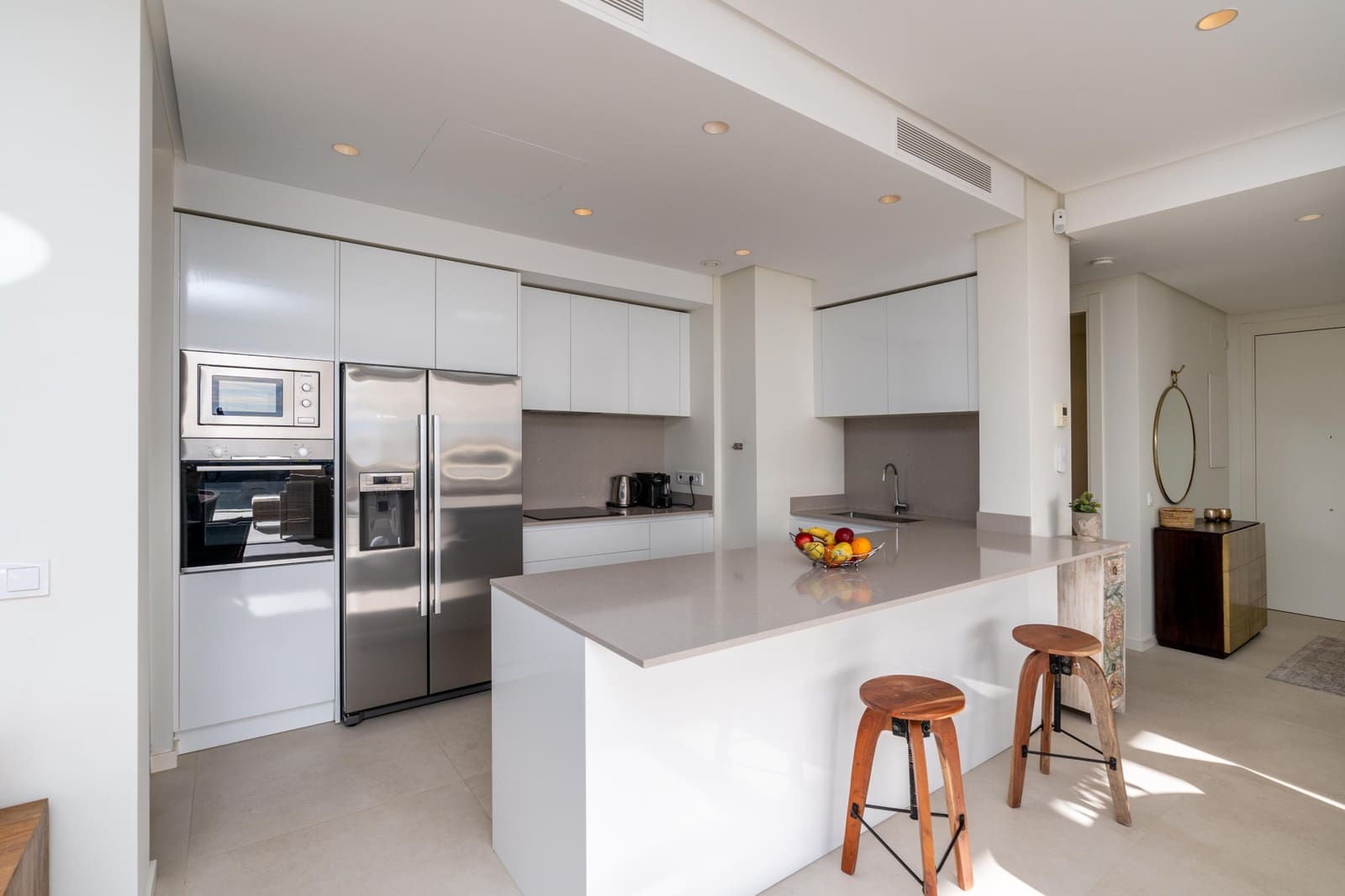 3 bedroom Apartment for sale in Benahavis with pool garage - € 895,000 (Ref: 10044664)