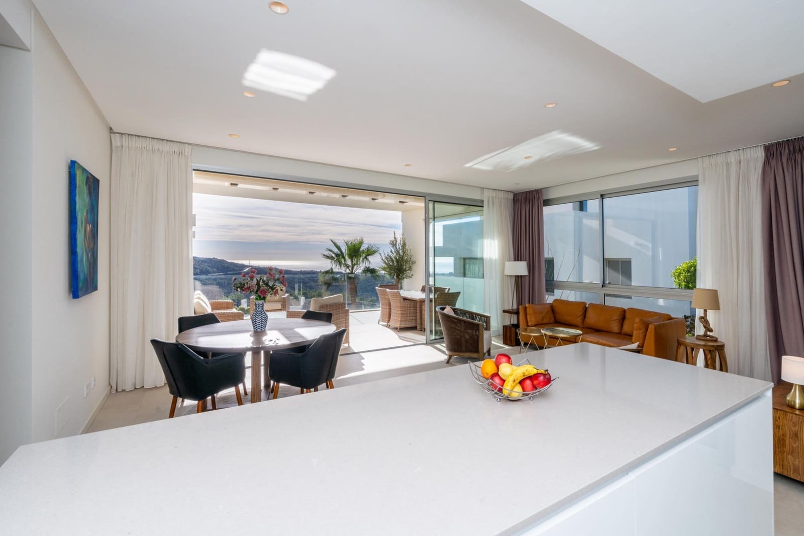 3 bedroom Apartment for sale in Benahavis with pool garage - € 895,000 (Ref: 10044664)
