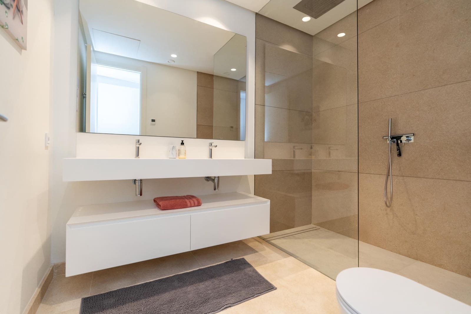 3 bedroom Apartment for sale in Benahavis with pool garage - € 895,000 (Ref: 10044664)