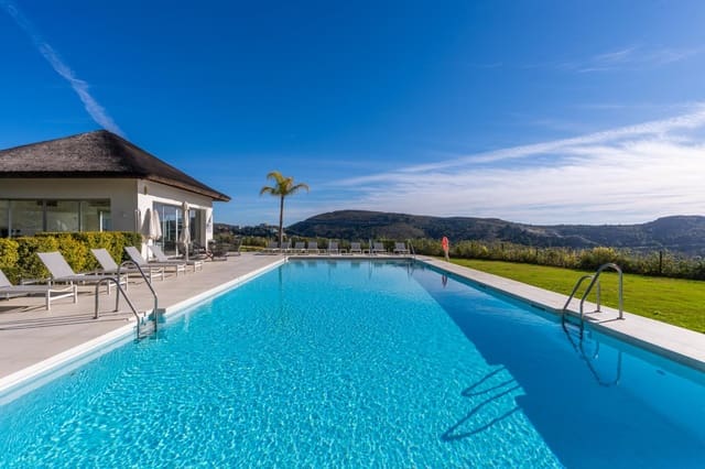 3 bedroom Apartment for sale in Montemayor - Marbella Club, Benahavís with pool garage - € 895,000 (Ref: 10044664)