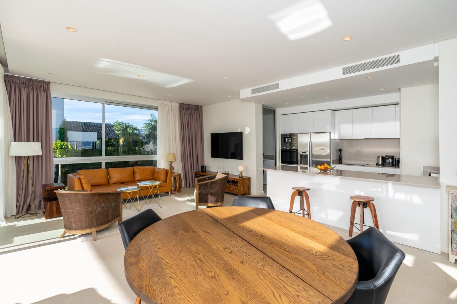 3 bedroom Apartment for sale in Benahavis with pool garage - € 895,000 (Ref: 10044664)