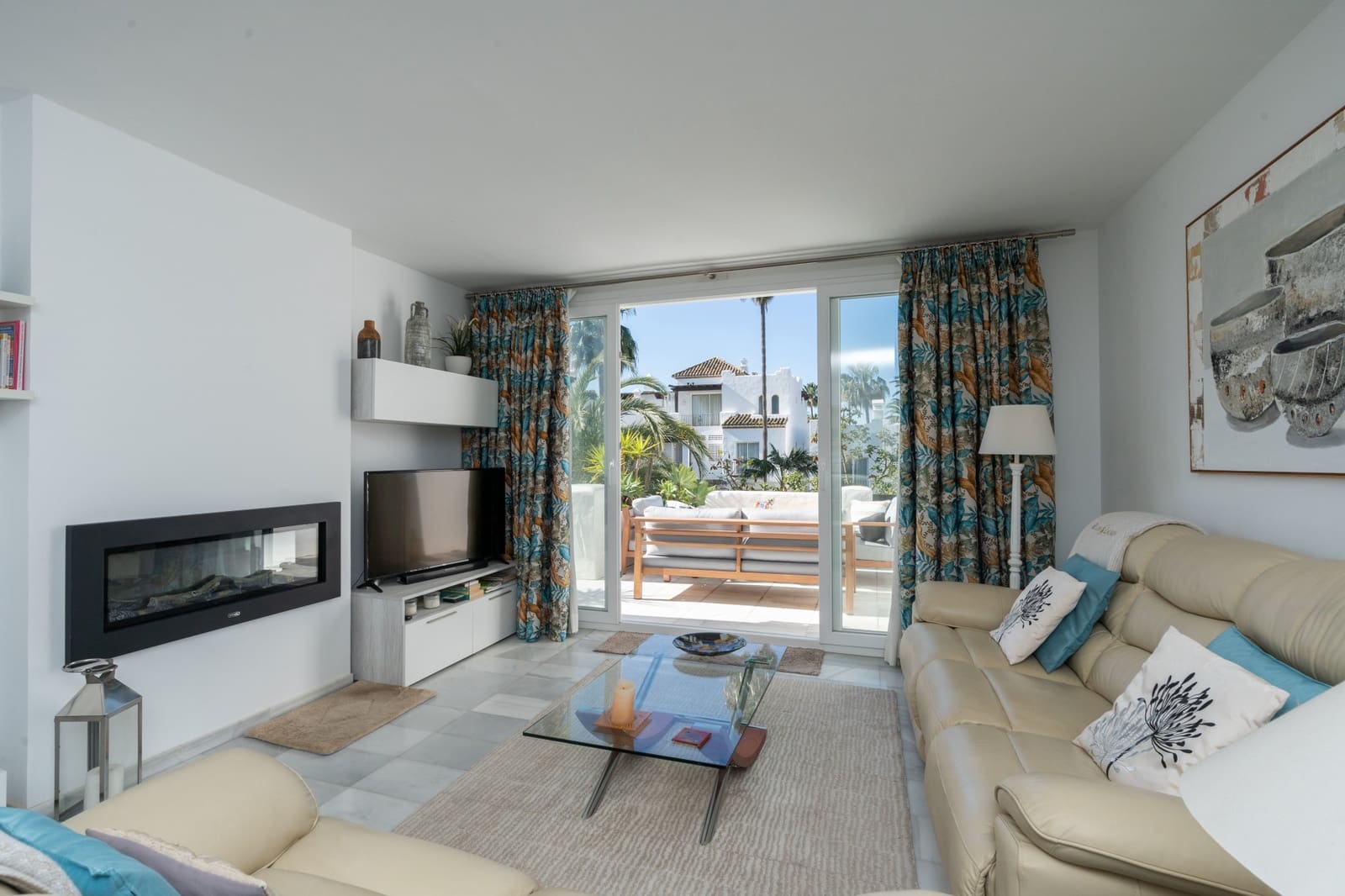 3 soveværelse Penthouse til salg i Estepona med swimmingpool - € 925.000 (Ref: 10044665)