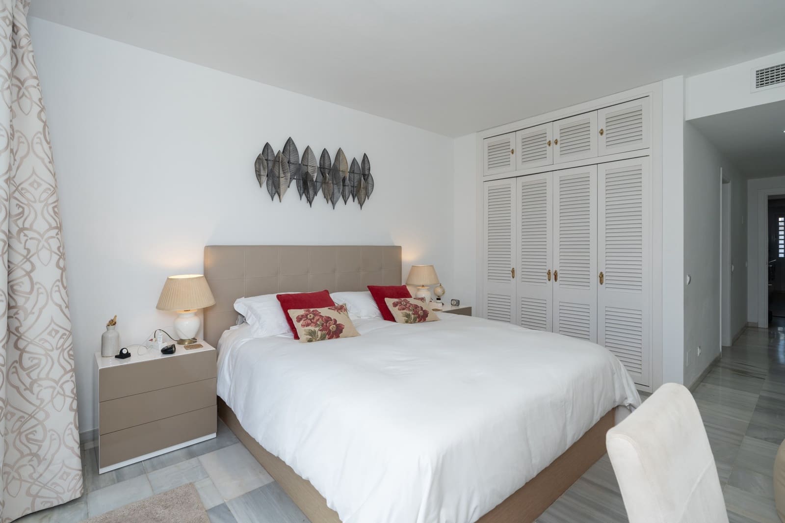 3 soveværelse Penthouse til salg i Estepona med swimmingpool - € 925.000 (Ref: 10044665)