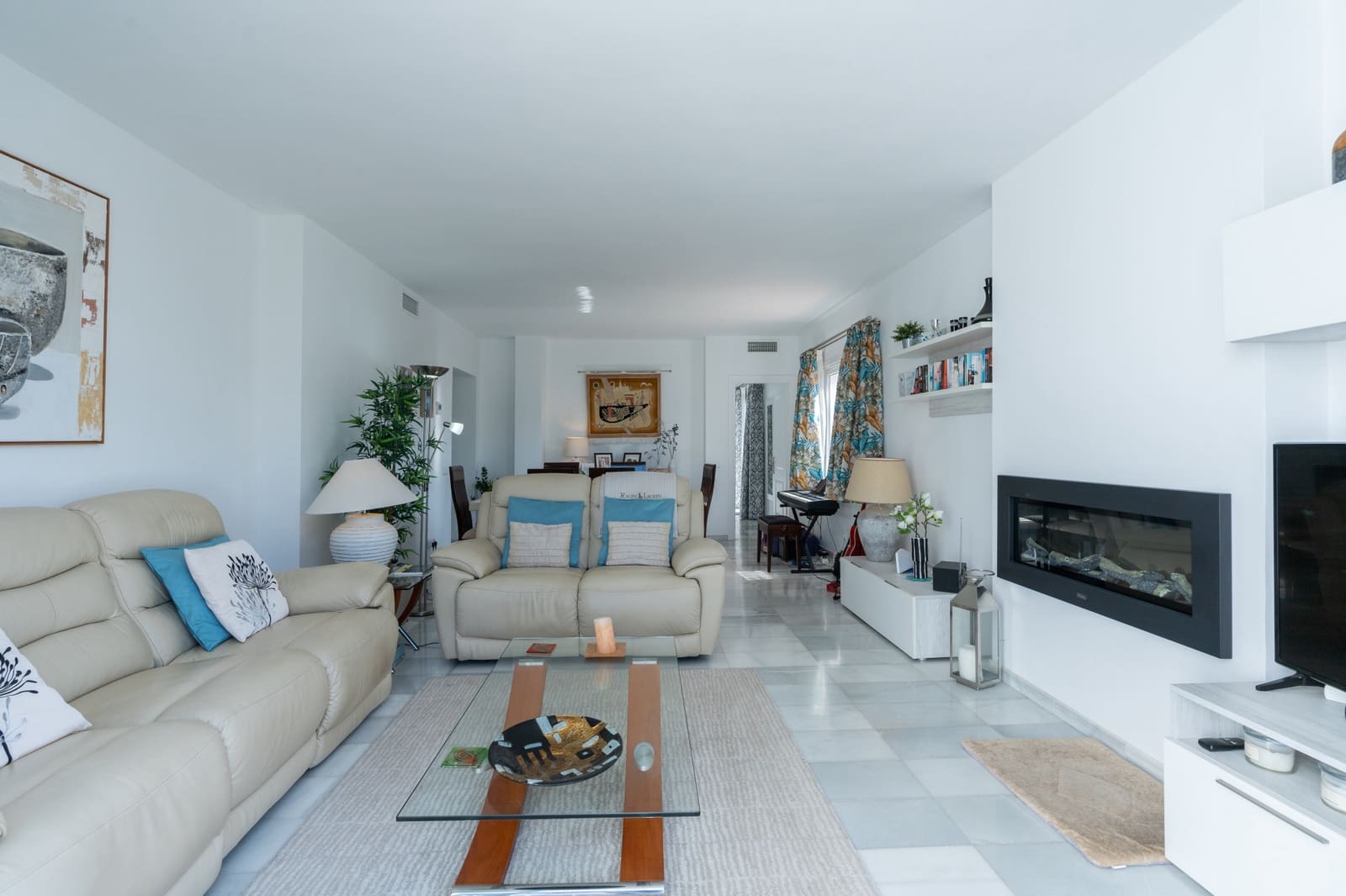 3 soveværelse Penthouse til salg i Estepona med swimmingpool - € 925.000 (Ref: 10044665)