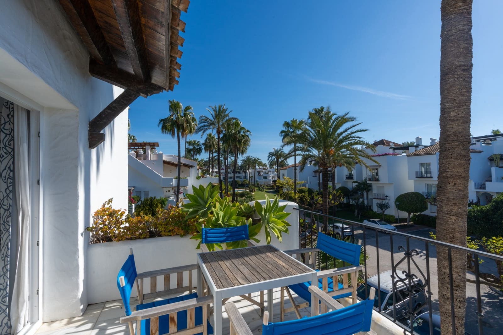 3 soveværelse Penthouse til salg i Estepona med swimmingpool - € 925.000 (Ref: 10044665)